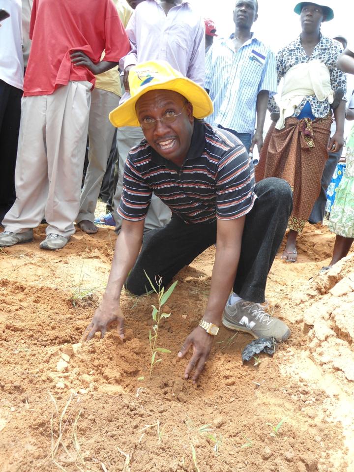 TREE PLANTING LAUNCH - ESTABLISHMENT OF THREE COMMUNAL GUM WOODLOTS