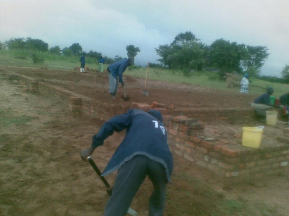 17156122_410015219347100_8495941491543328928_n